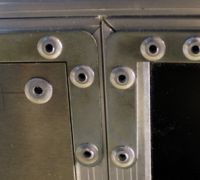 Plat forme L de renfort pour rigidifier le flightcase Plat forme L de renfort pour rigidifier le flightcase