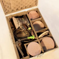 Valise flightcase légère, composite pour outillages Valise empilable pour transport aisé Valise flightcase légère, composite pour outillages Valise empilable pour transport aisé