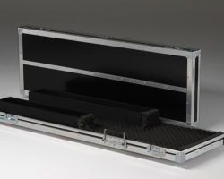 Flightcase / flycase pour guitare bass ou instrument Vue intérieur Flightcase / flycase pour guitare bass ou instrument Vue intérieur