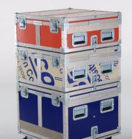 Flightcases composites empilables sur plateau Flightcases composites empilables sur plateau