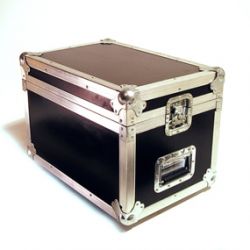 Flightcase Pour 80 vinyls environ. Empilable avec ses compères Flightcase Pour 80 vinyls environ. Empilable avec ses compères