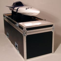 Flightcase / flycase pour modèles réduits Avec berre pour quille bateau Flightcase / flycase pour modèles réduits Avec berre pour quille bateau