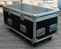 Fly case malle pour câbles fermée Fly case malle pour câbles fermée