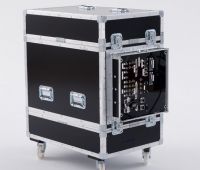 Flycase informatique insonorisé avec patch BNC, USB, DVI, port com, Ethernet Flycase informatique insonorisé avec patch BNC, USB, DVI, port com, Ethernet