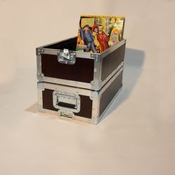 Flightcase pour disque vinyls finition mobilier Flightcase pour disque vinyls finition mobilier
